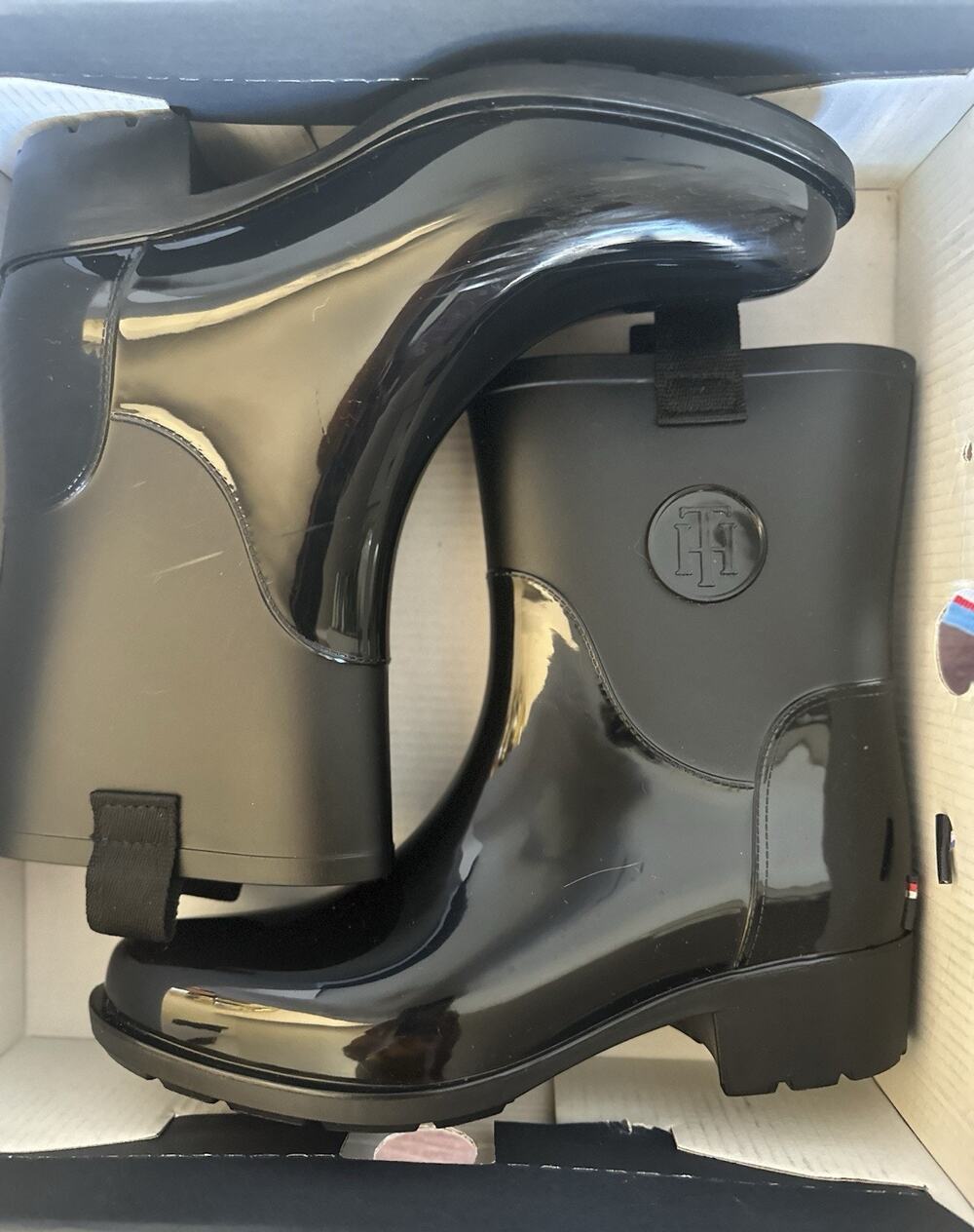 Tommy Hilfiger Khristie Black Patent Rain Boots Women’s Size 6M w/ Box
